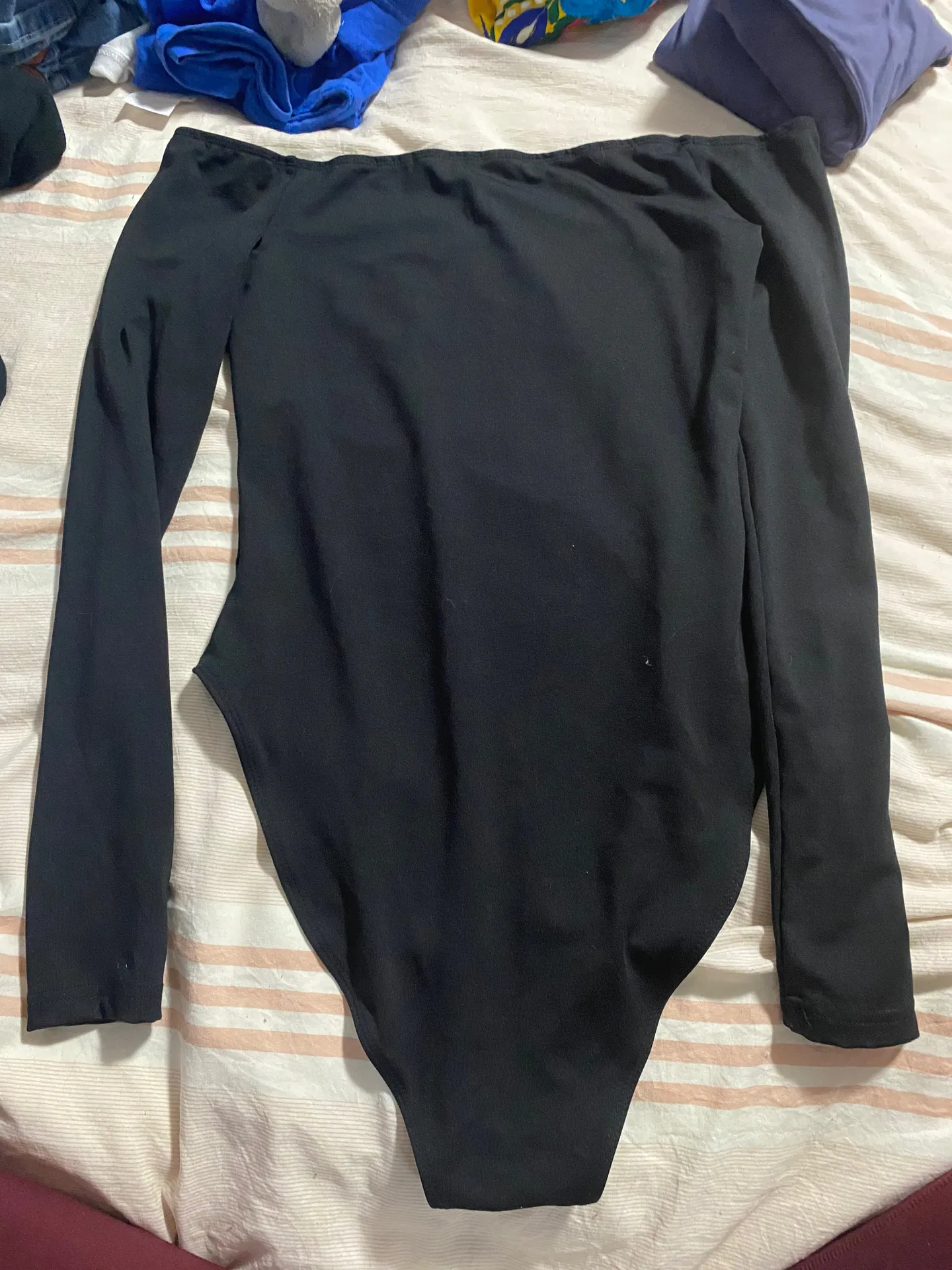 Black Off The Shoulder Bodysuit - Image 2