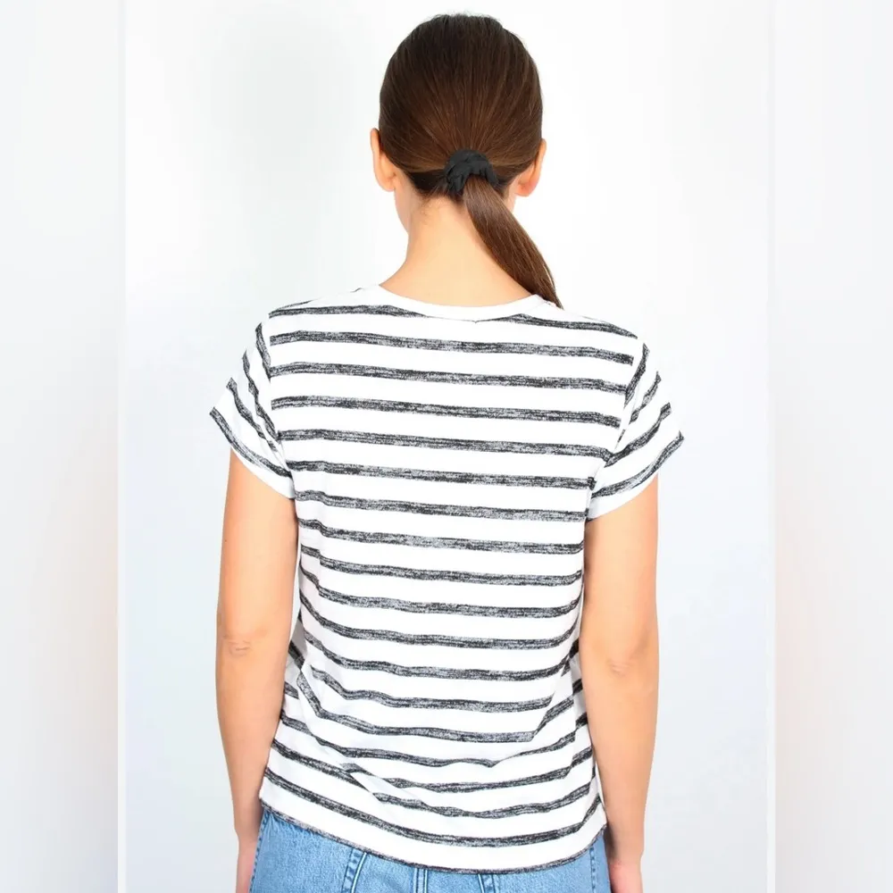 NWOT Rag & Bone The Knit Stripe Tee in Grey - Image 2