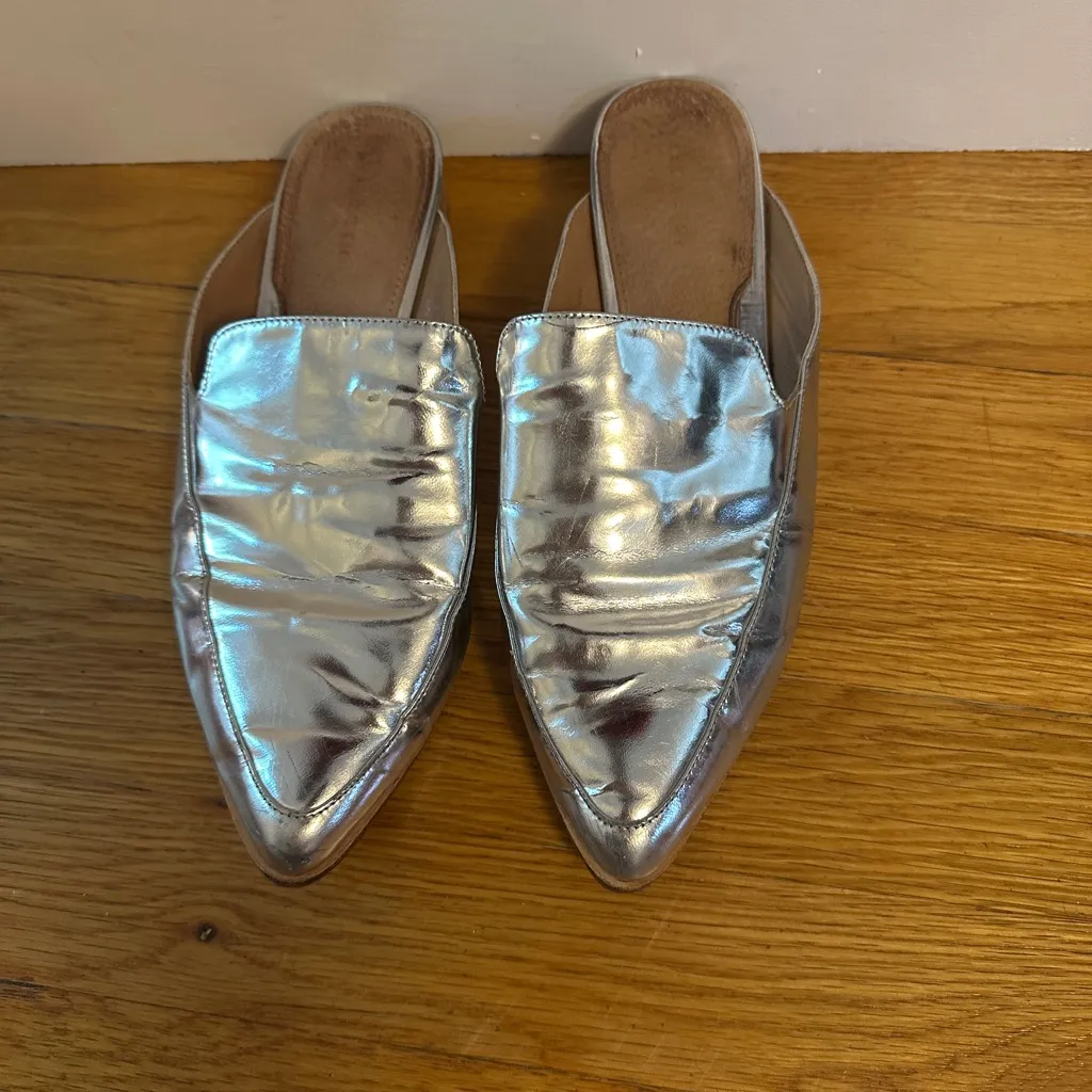 Halogen Silver Metallic Pointed Toe Mules Size 7 - Image 3