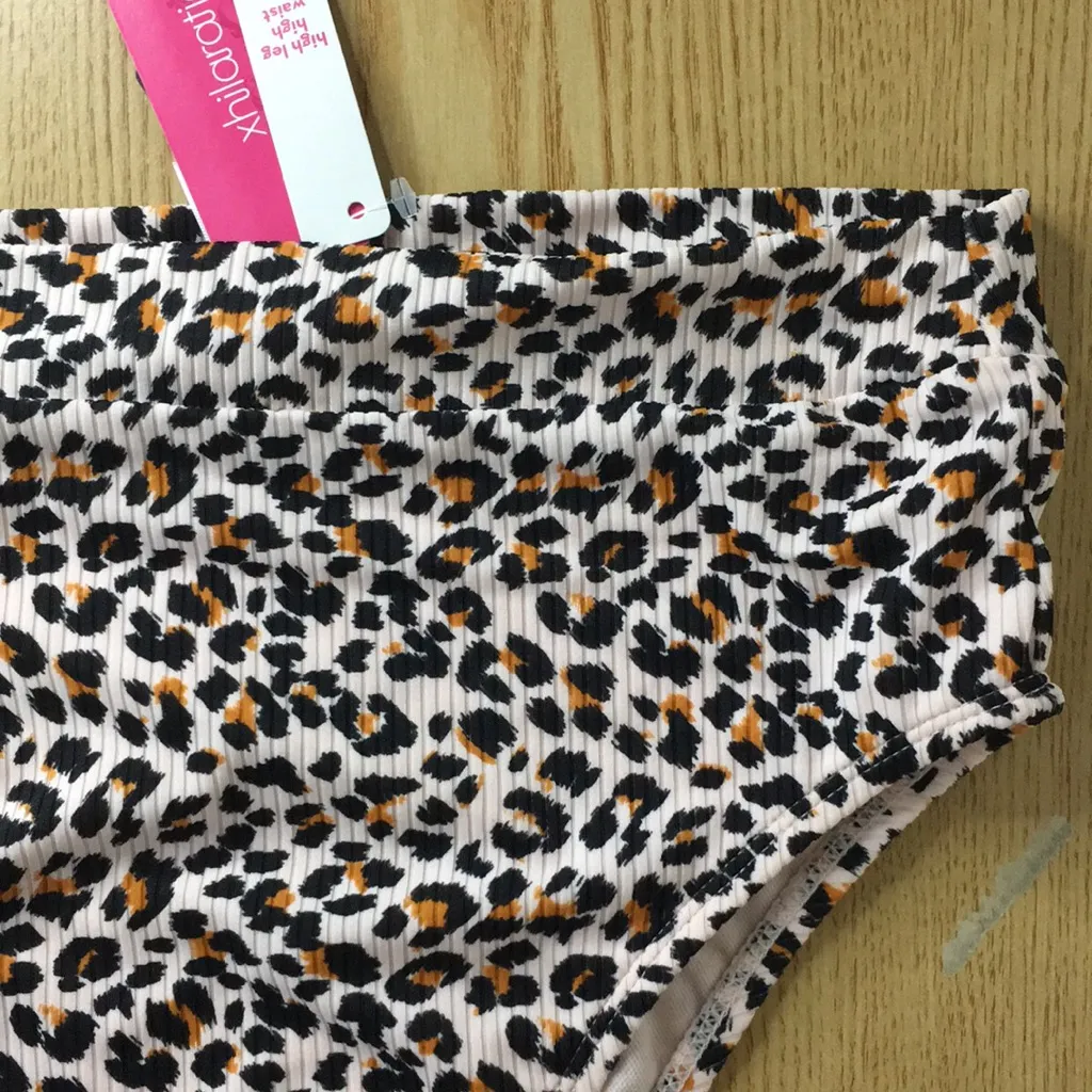 New High Leg High Waist Bikini Bottoms Animal Med - Image 2