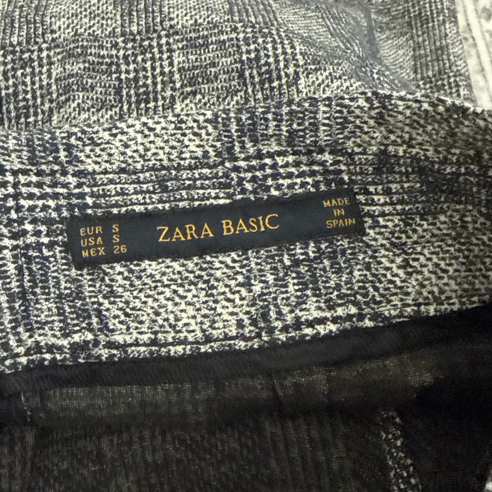 ZARA Y2K Preppy Pleated Plaid High Waist Academia Black White Skirt Size Small - Image 3