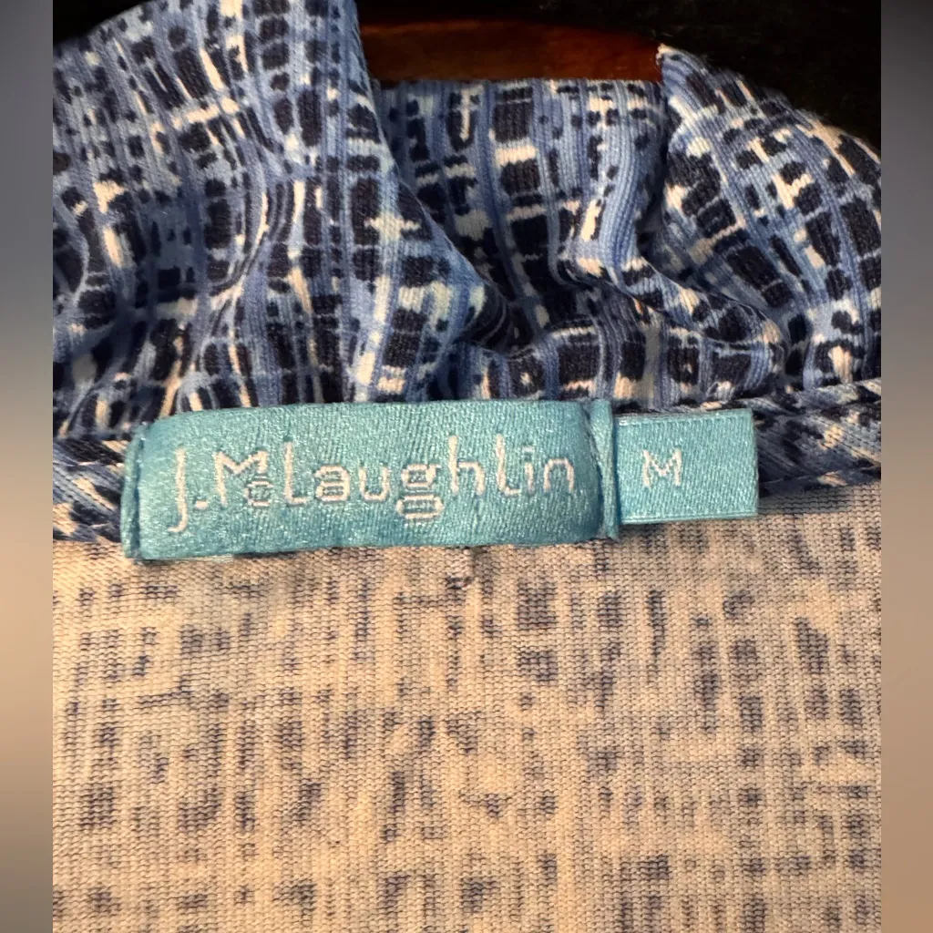 J McLaughlin Durham Ruffle Top Catalina Cloth in Splatter Grid Blue- Medium - Image 3