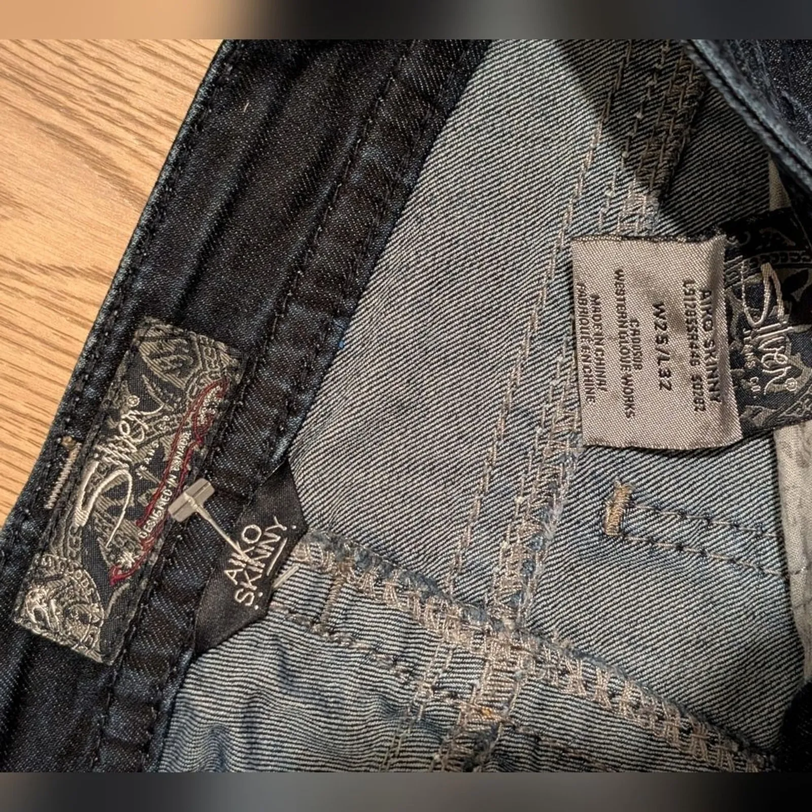 Silver Jeans‎ Aiko Skinny 25 x 32 Dark Faded Denim Wash Stretch - Image 4