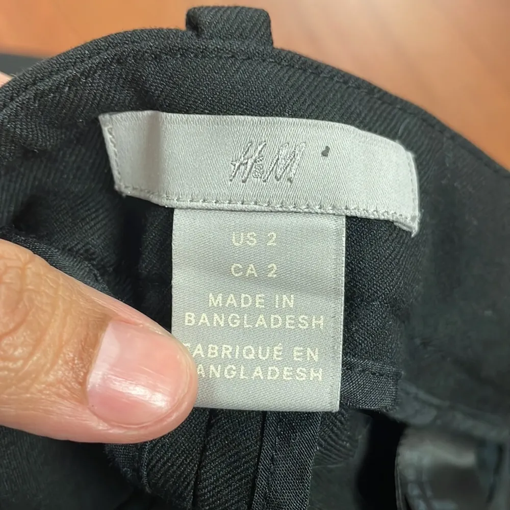 H&M black slacks🖤 - Image 5