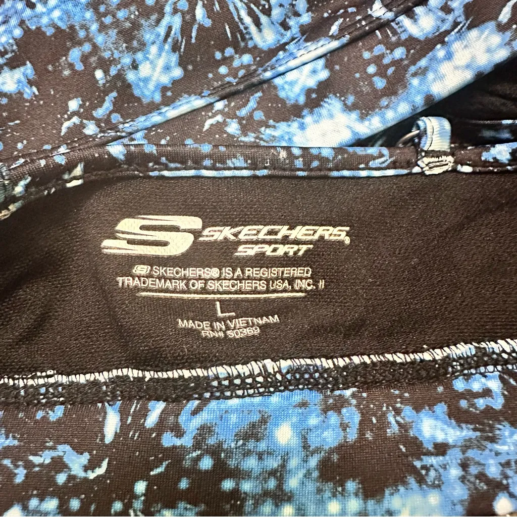 Skechers Women's Blue and Black Swim Top size L - Image 11