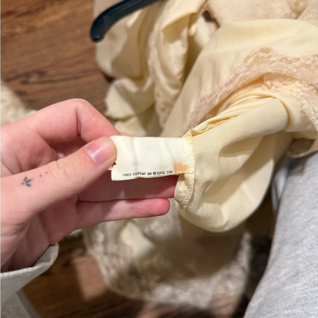 Christian Dior Vintage Satin and Lace Cream White Slip Dress and Robe - Image 7