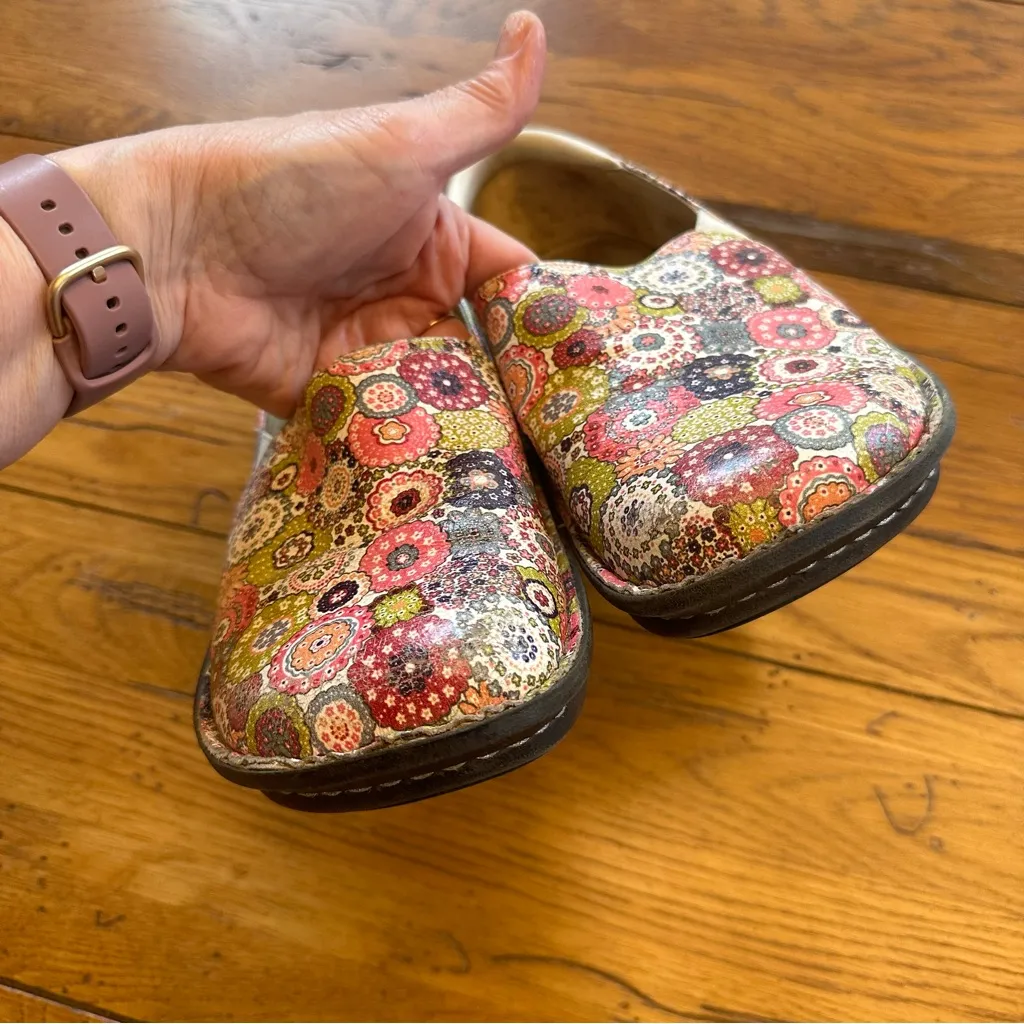 Alegria DEB-305 Women's Debra Potpourri Slip On Leather Nursing Shoes Si… - Image 5