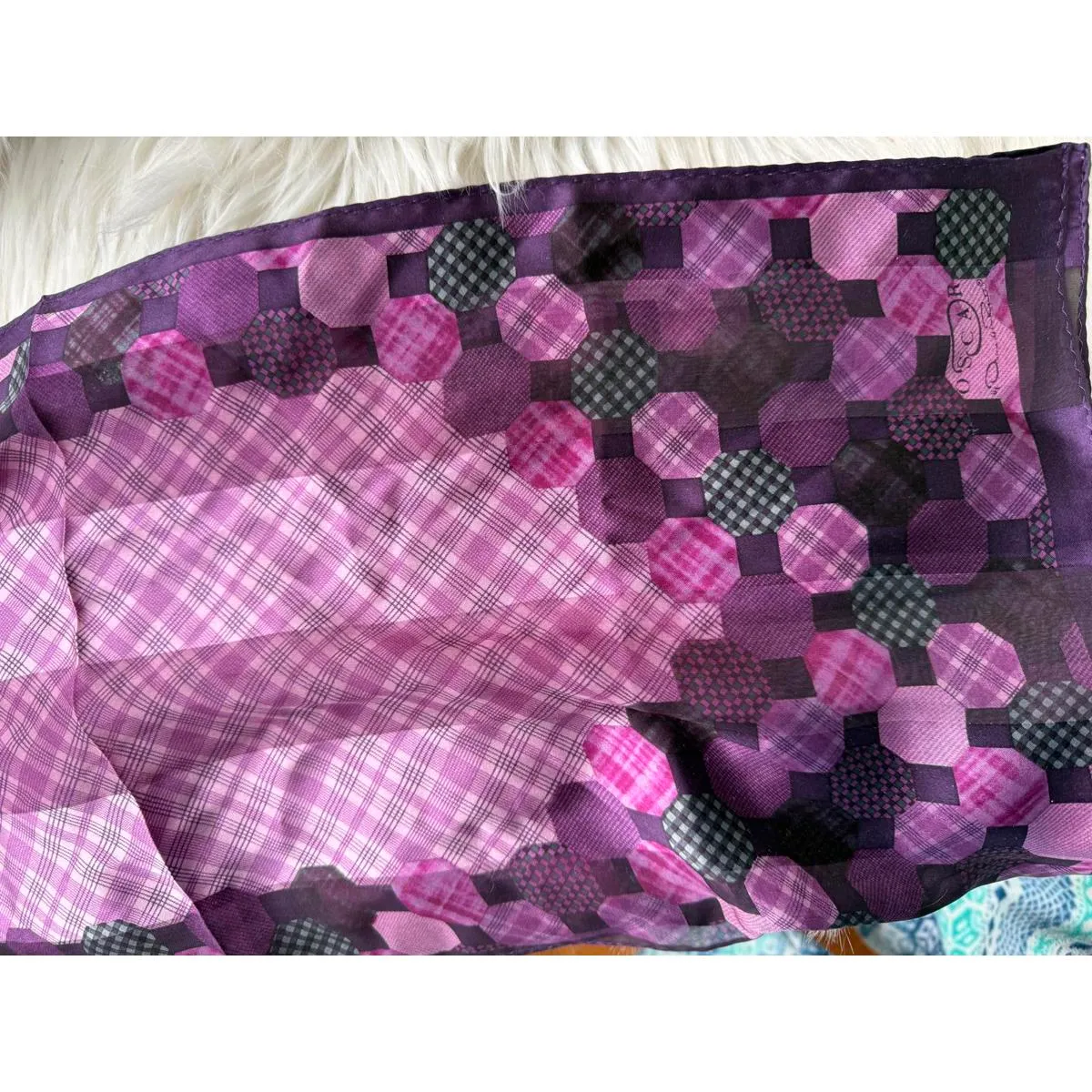 Oscar de la Renta Purple Silk Scarf with Geometric Pattern - Image 5