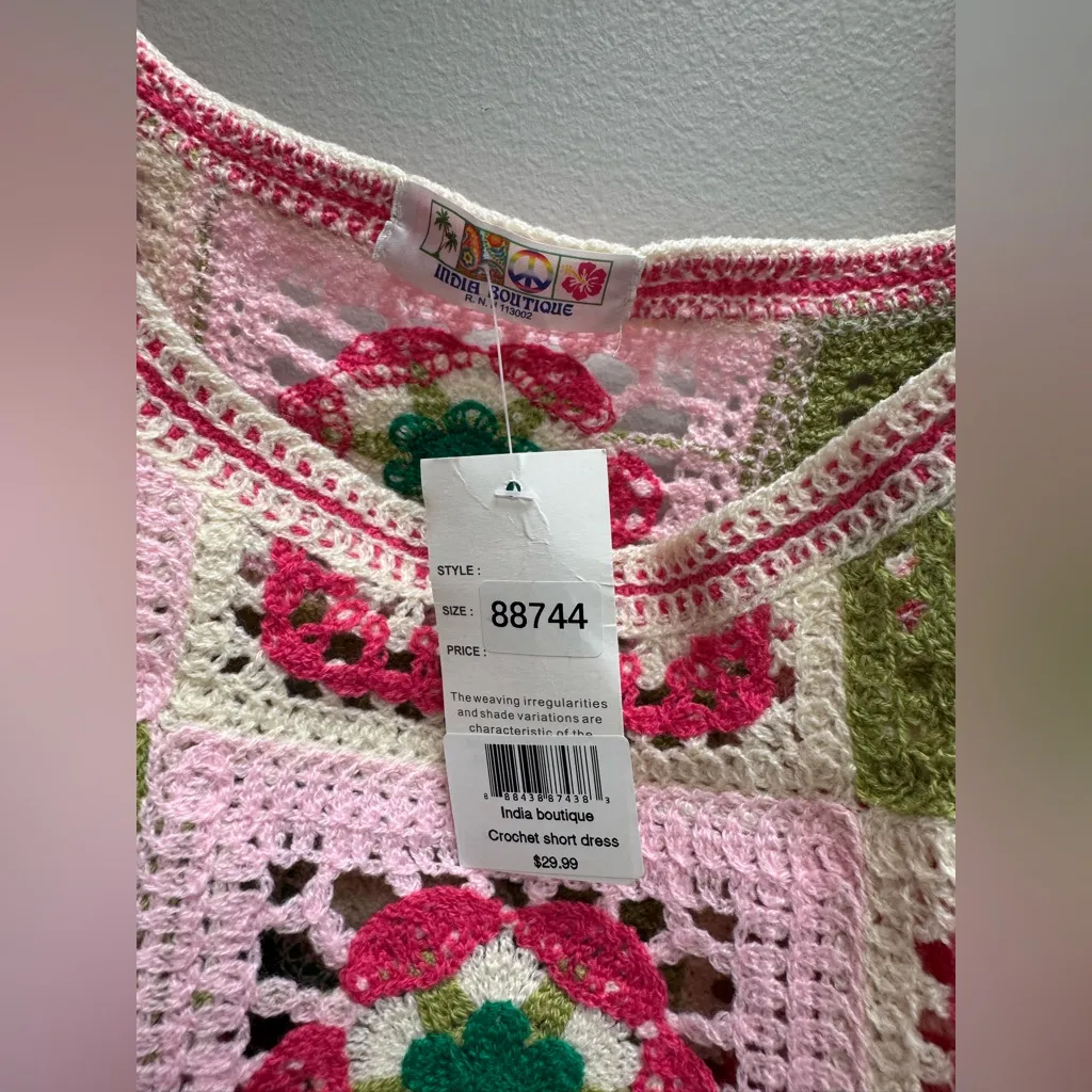 India Boutique Pink and Green Crochet Dress Size undefined - Image 3