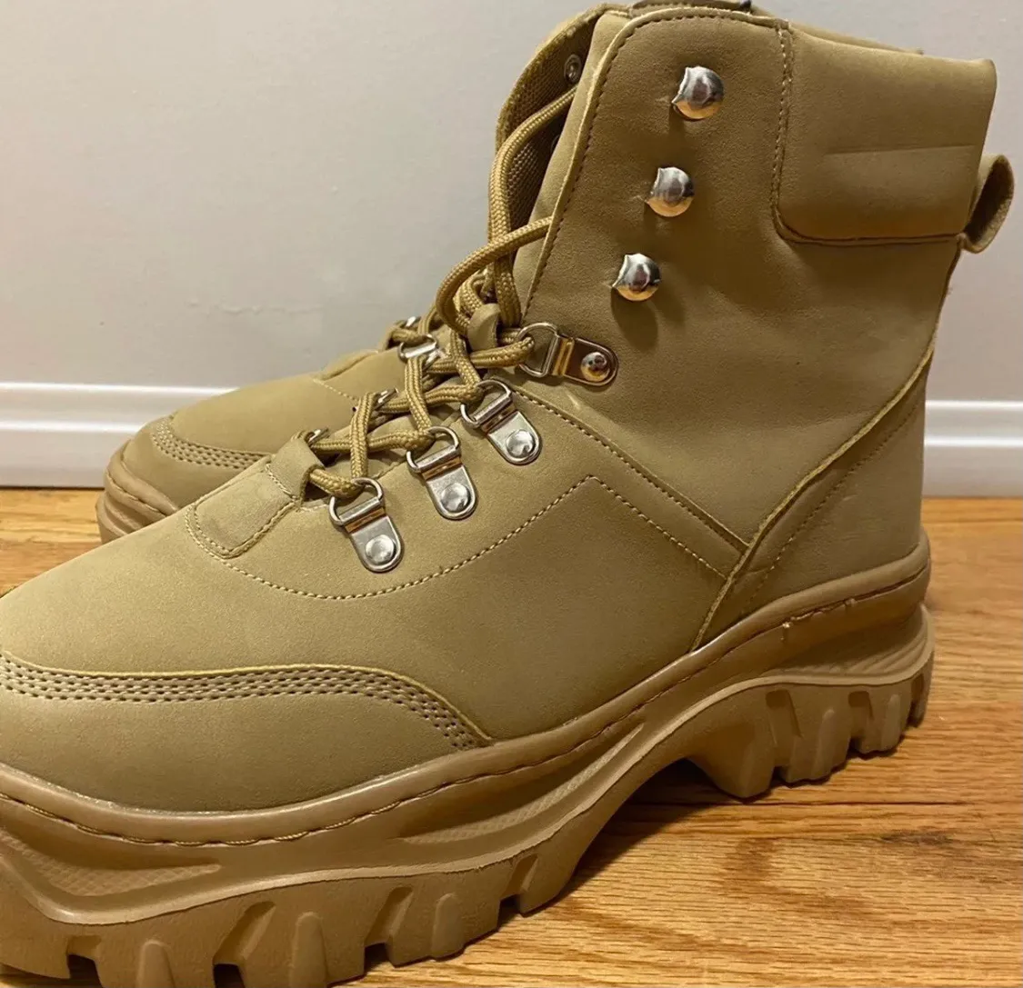 Truffle Collection wide fit chunky hiker Boots stylish boots - Image 2