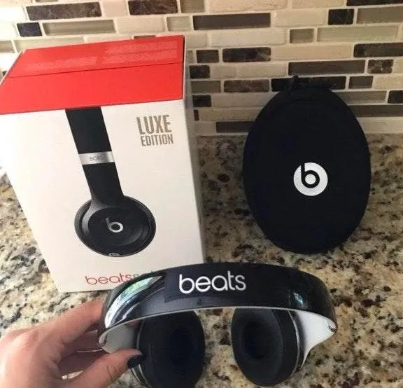 Beats by Dr. Dre Beats Headphones - Image 3