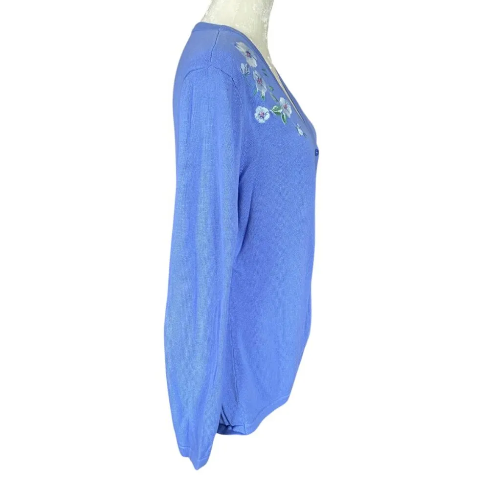 Isaac Mizrahi S long sleeve v-neck button down sweater with floral embroidery - Image 3