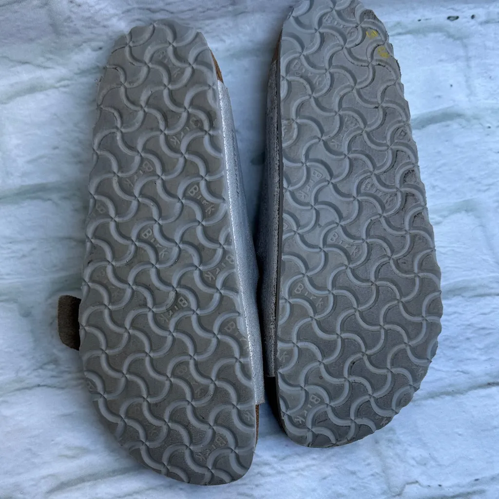 Birkenstock Women's Silver Sandals - Image 4