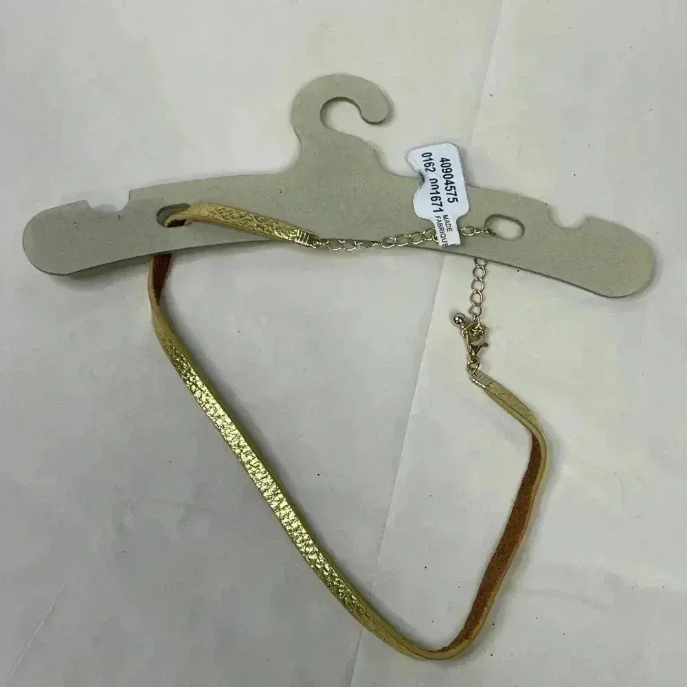 Urban Outfitters Allie leather choker necklace NEW with tags Gold Faux Leather - Image 3