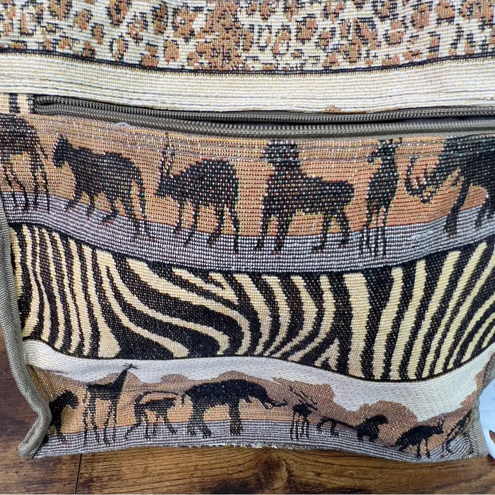 Jade Cloth Animal Print Tote Bag w/Inside Coin Purse Tan - Image 11