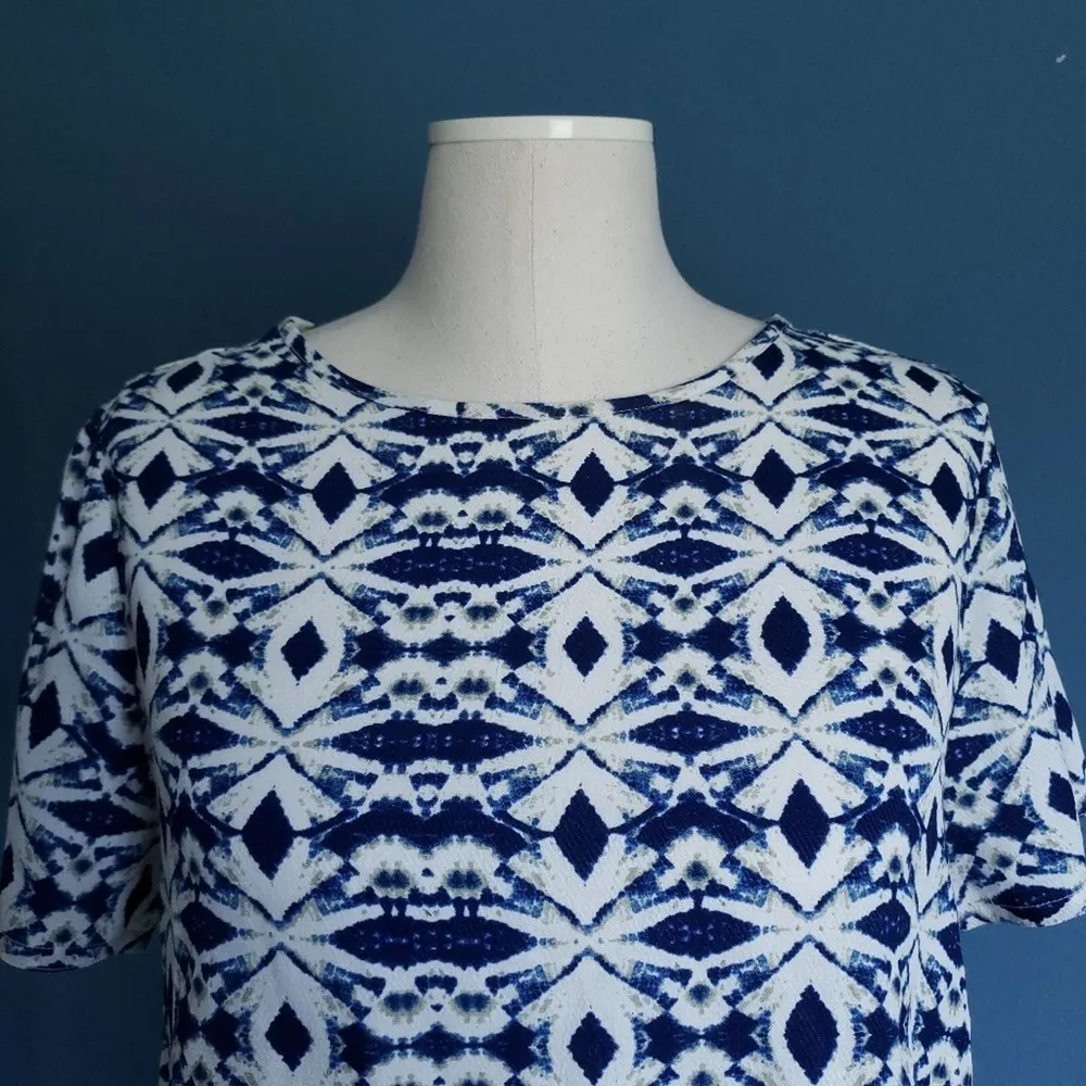 NATIVE YOUTH Tribal Print Crop Top White - Image 2