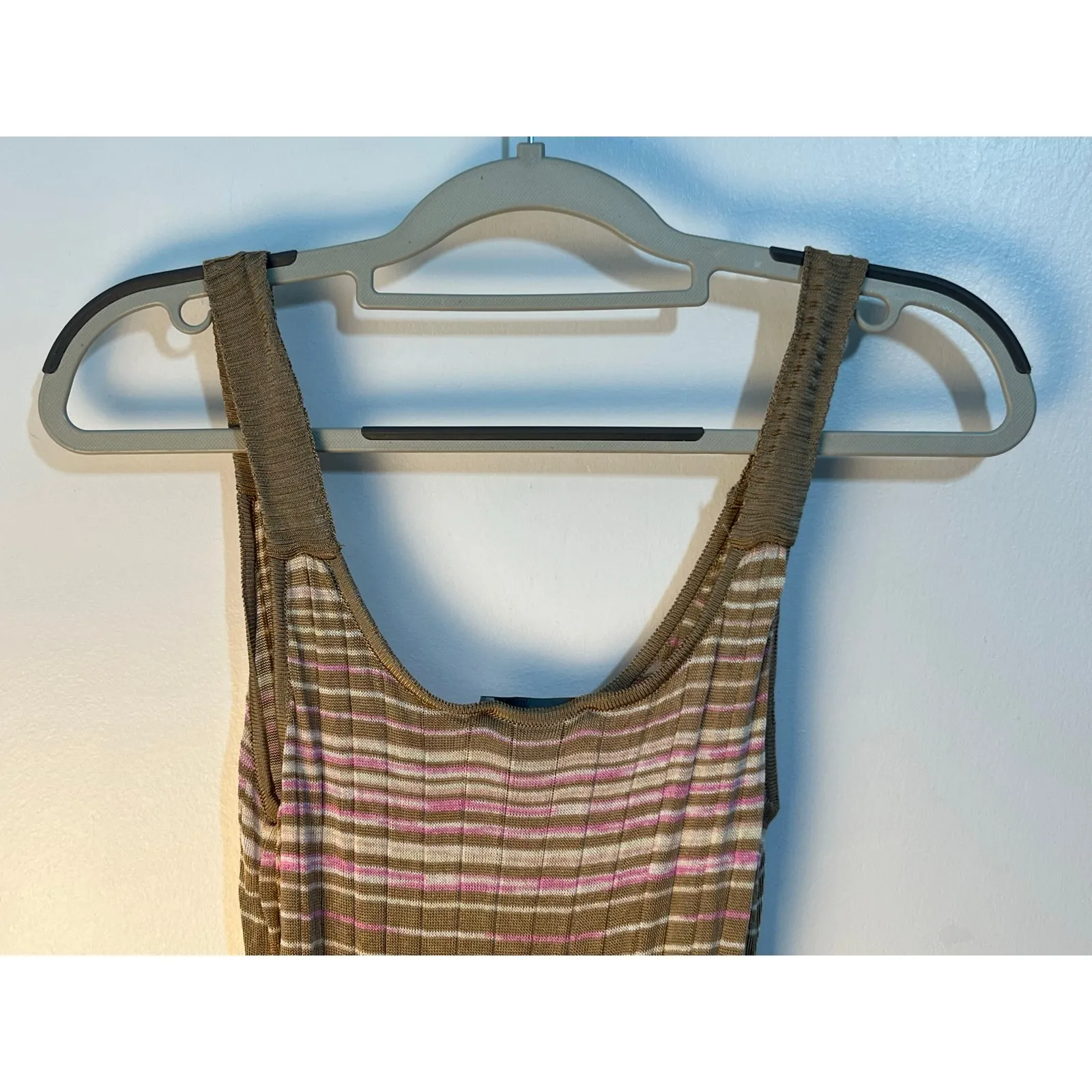 Missoni Tank Top Italian Size 42 XS/Small Tan Pink Stretch Knit Preppy Office - Image 5