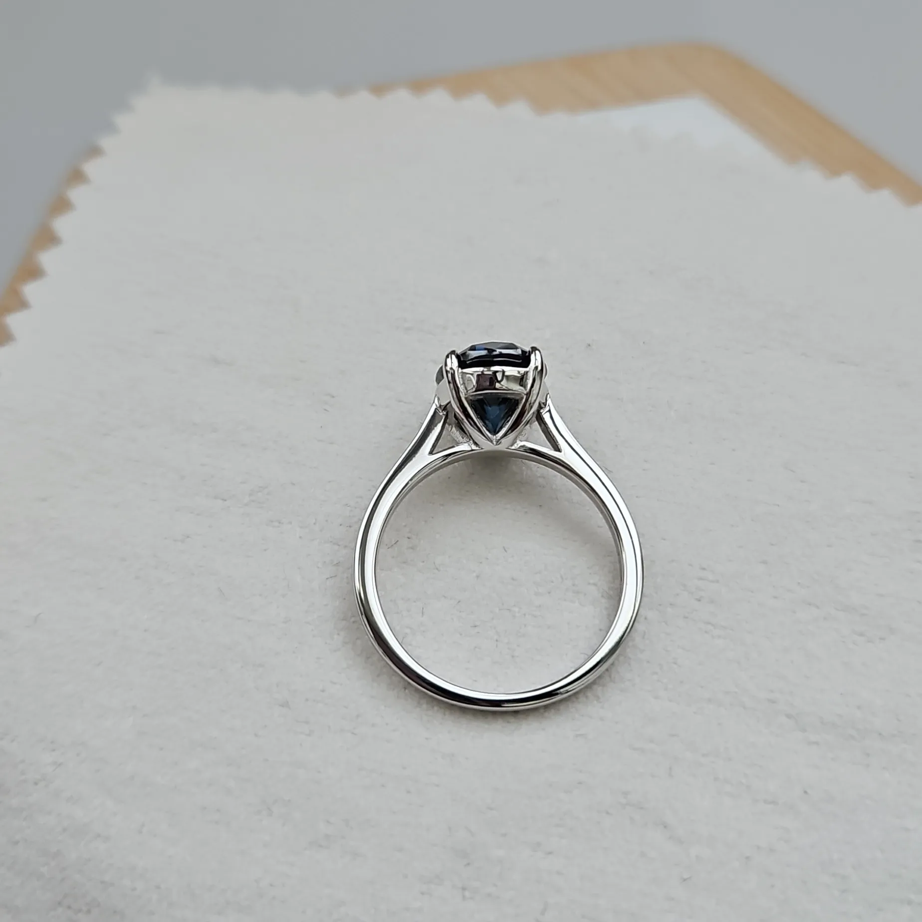 3ct Oval Royal Blue Moissanite Ring. Size 6.25 - Image 4