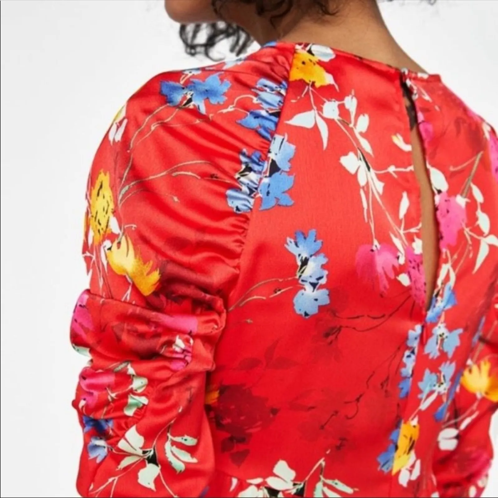 NWT Zara Satin Romper Small Red Japanese Floral Ruffle Puff Sleeve Ruched - Image 12