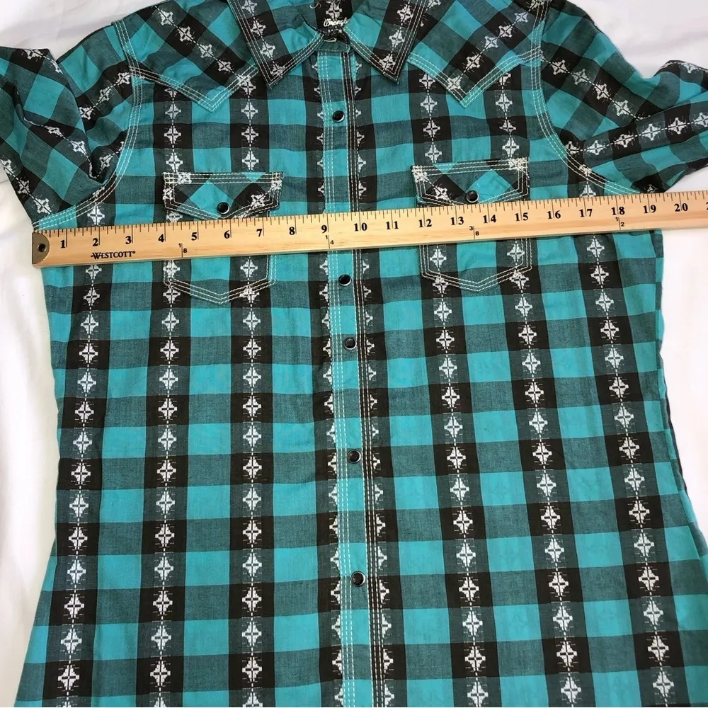 Rock 47 Wrangler Cowgirl Western Snap Front Shirt Size M Rodeo Embroidered Blue - Image 9