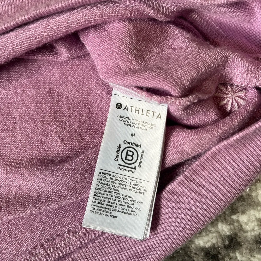 Athleta Sunrise V Neck Sweatshirt - Image 7