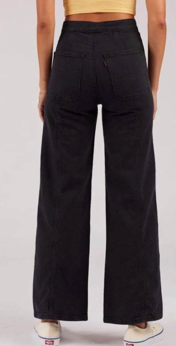 Wellthread Ribcage Wide Leg Pants - Image 4