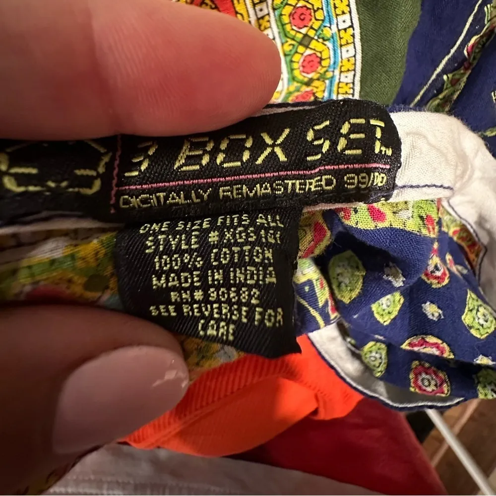 EUC BOHEMIAN MINI SKIRT WITH FRONT & back bottom slit. 2 sides pattern fabric Size undefined - Image 5