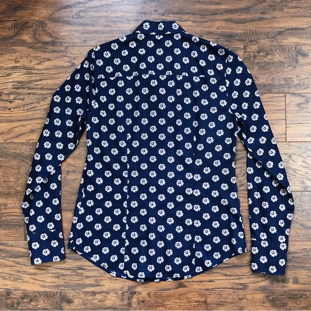 J Crew • Perfect Shirt navy blue Scattered Daisy floral button down lightweight - Image 11