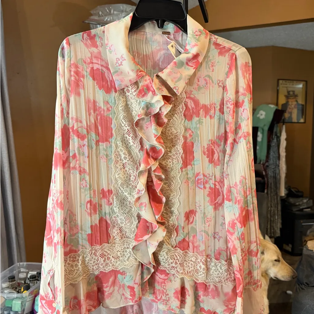 Free People Floral Ruffle Blouse - Pink and Cream NWT Boho Hippy Casual size S - Image 10