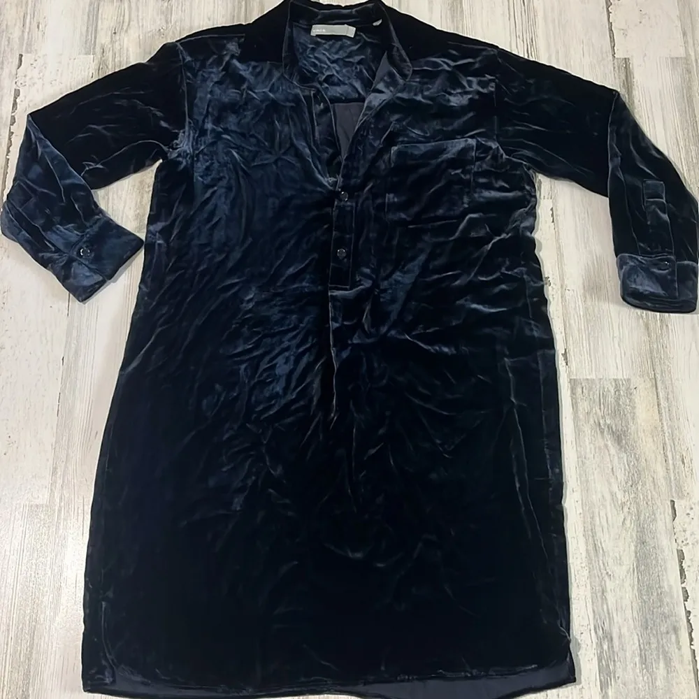 Vince Midnight Blue Velour Dress Size Small - Image 3