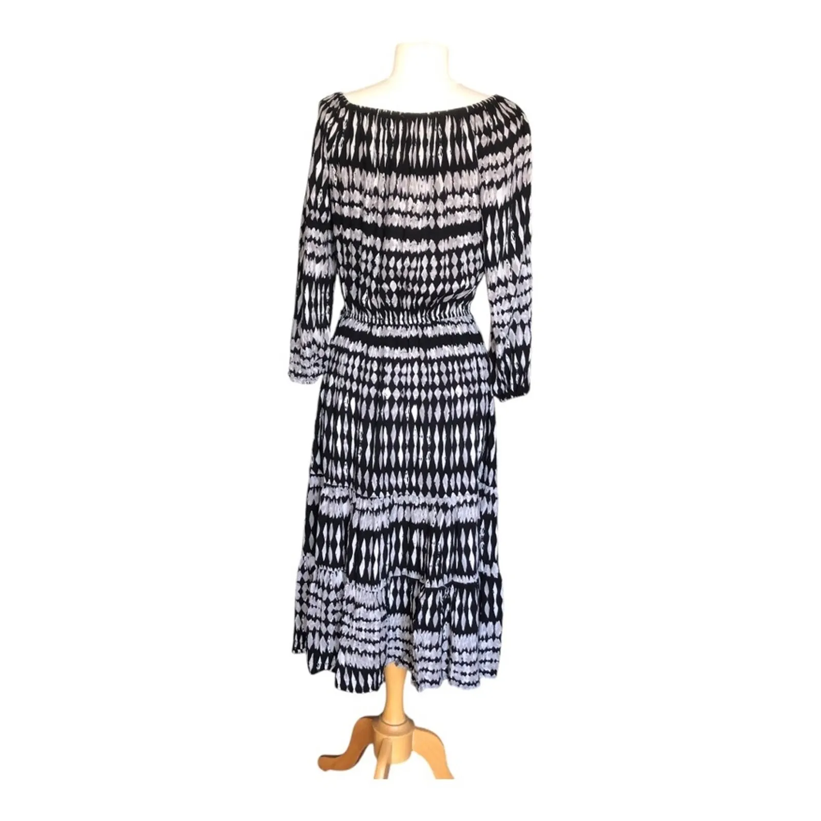 LoveStitch NWT Vici Women’s Kaleidoscope Adjustable Midi Dress Small Black Taupe - Image 6