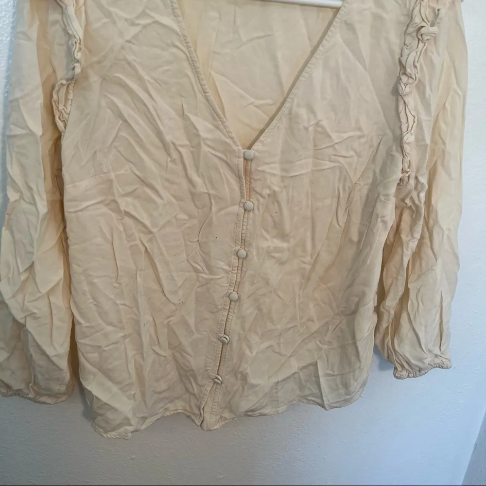 Universal Thread Double Ruffle Long Sleeve Deep V-Neck Top Cream - Image 6