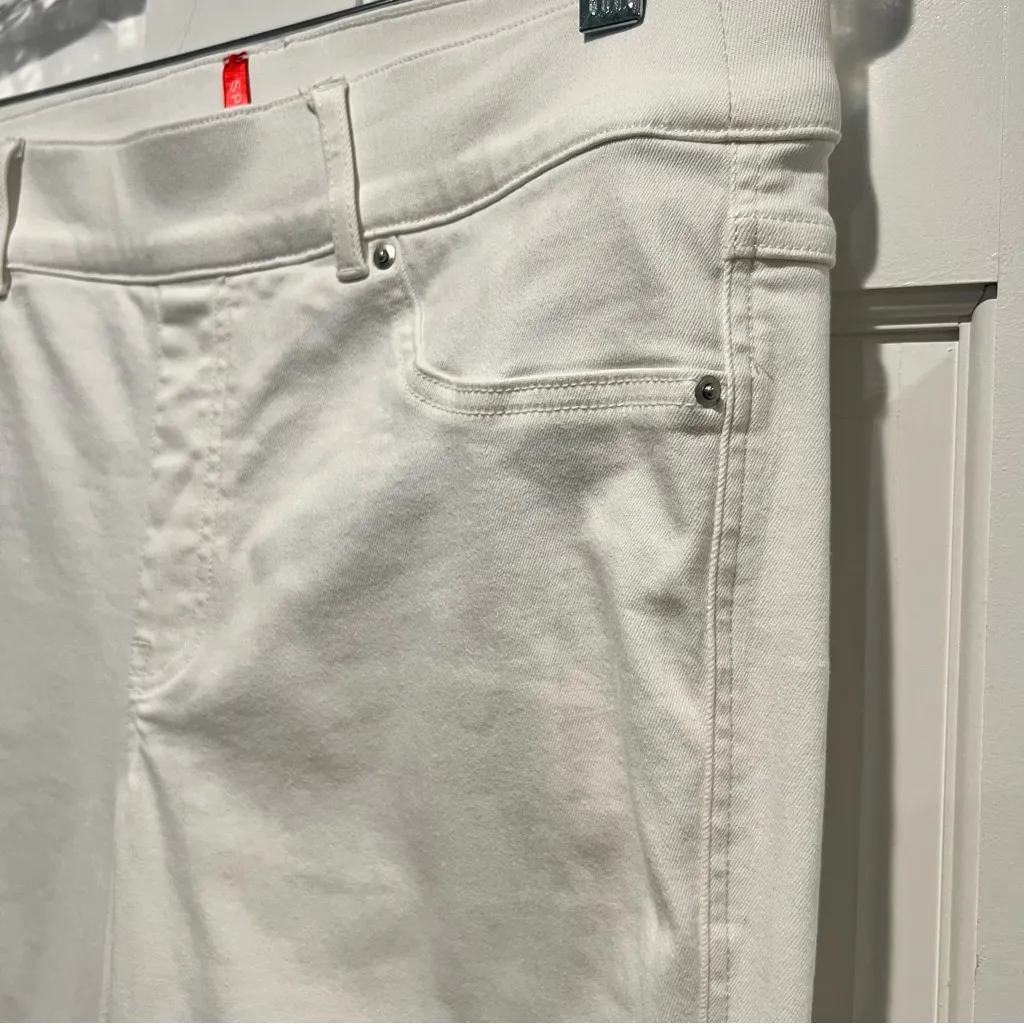 SPANX EveryWear Flare Jeans White Large Pull On Shaping Denim 20349Q - Image 4