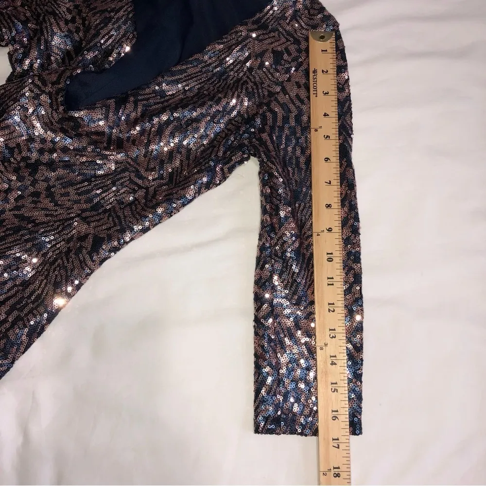 Fora Deep V Plunging Neckline Sequined Bodycon Dress Blue Shimmer Metallic Sexy Size undefined - Image 7