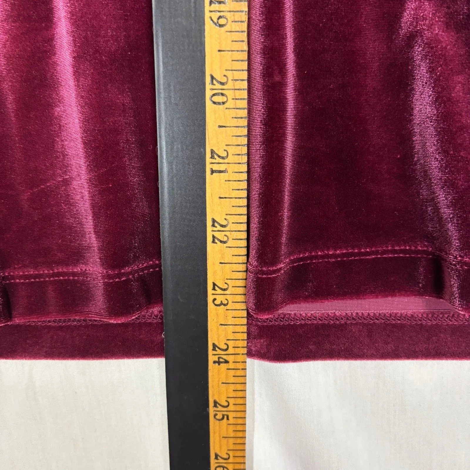 Limited Velvet Mock Neck Sleeveless Top L Burgundy Y2K Whimsigoth Chic Holiday - Image 4