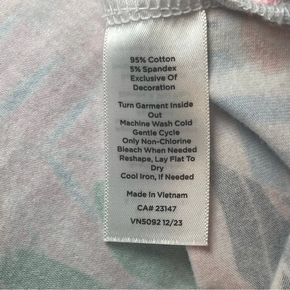 Talbots Petite Tropical 3/4 Sleeve V-Neck Top Small Vacation Cruise Costal Beach - Image 6