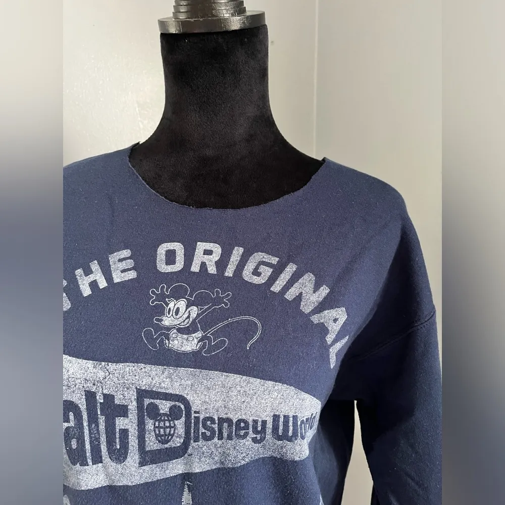 Walt Disney World Sweatshirt, Distressed, Size Small - Image 2
