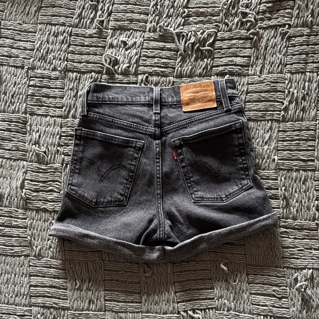 Levi's Dark Denim Jean Shorts - Image 3