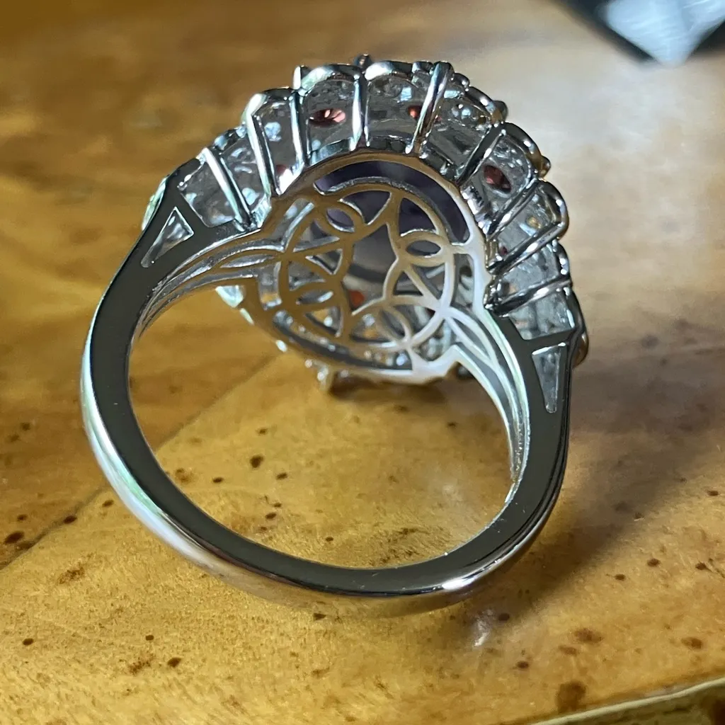 Rare Tiffany Stone Red Garnet Sterling Silver Cocktail Ring Size 8 White - Image 5