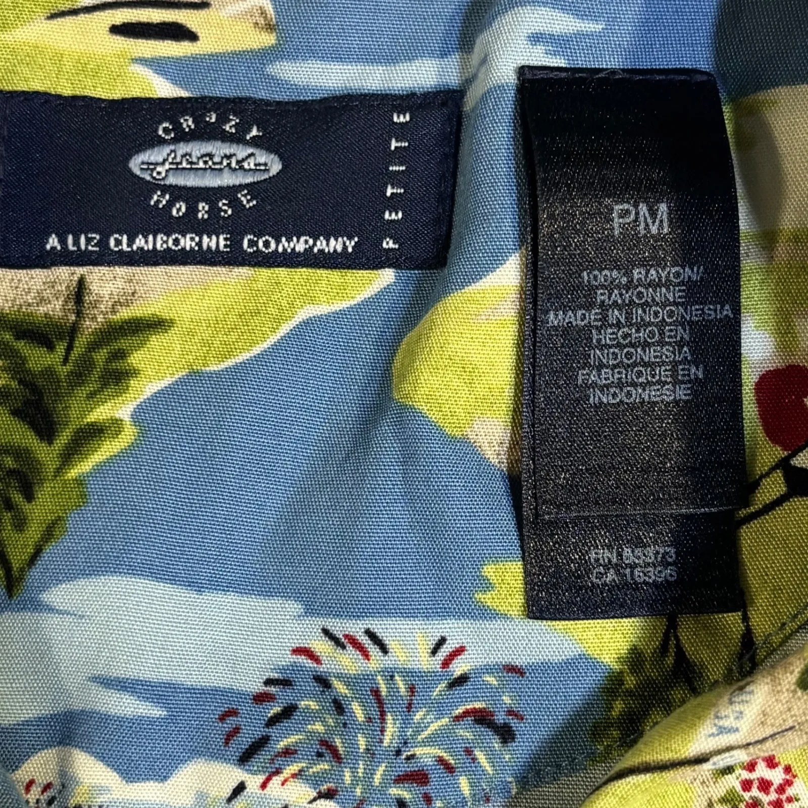 Crazy Horse Liz Claiborne Patriotic Americana Button‎ Up Shirt Petite - Image 6