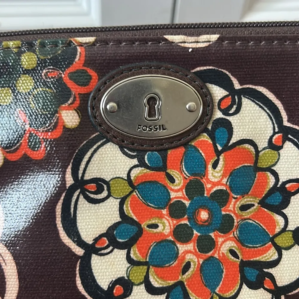 Fossil "Key-Per" iPad Holder Sleeve - Image 2