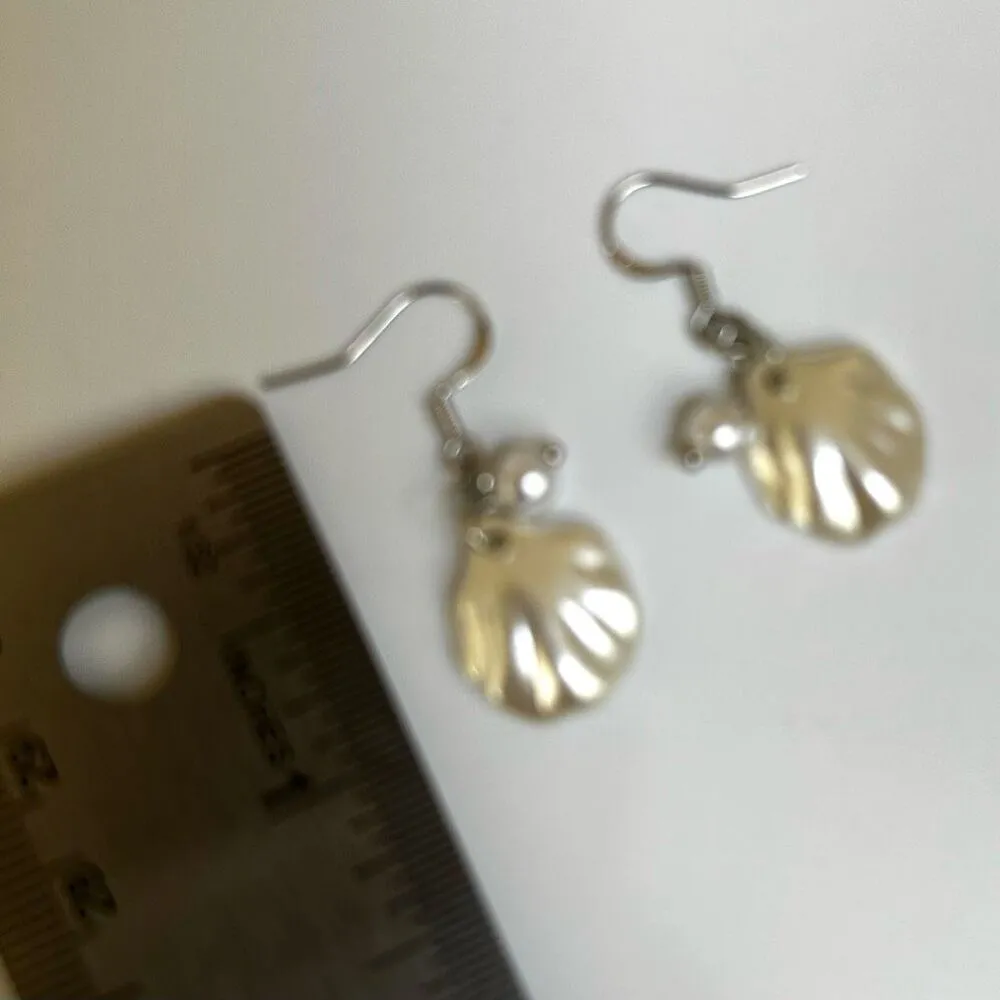 Sea Shell faux Pearl drop Earrings - Image 6