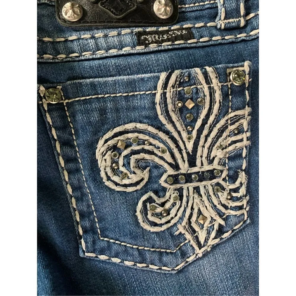 Miss Me Skinny Bedazzled Glam Fleur De Lis Jeans JP5109SK-2 size 27 - Image 5