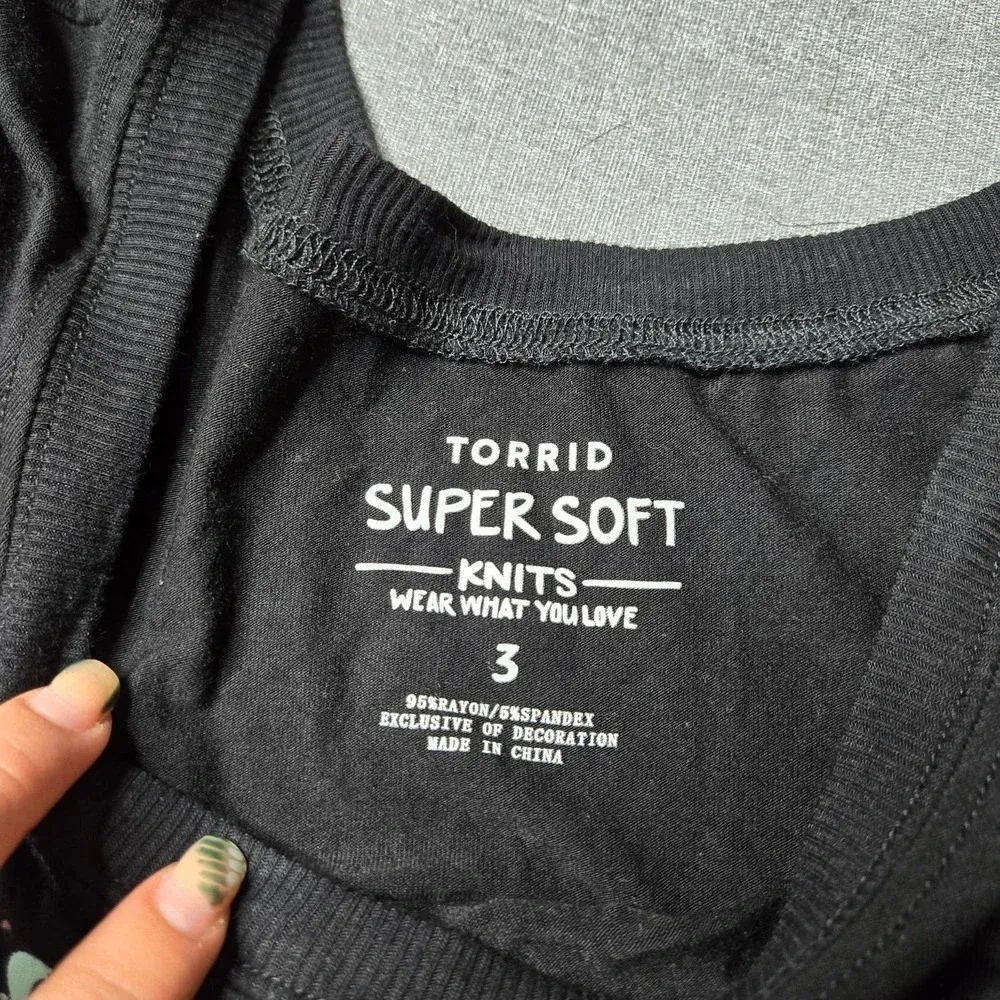 Torrid Super Soft Skull Black Dolman Tee - Image 4