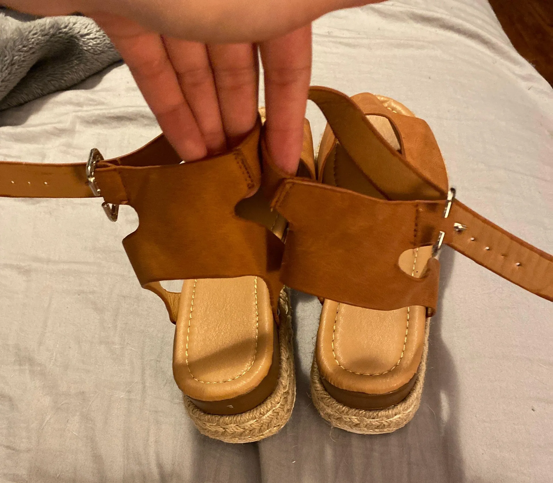 Platform Sandles Tan Size 9 - Image 3