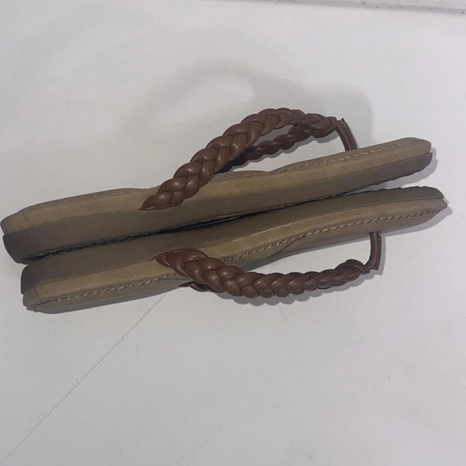 CLIFFS WHITE MOUNTAIN Gorpcore Freedom Sandal Brown Faux Suede Flip Flops Sz 8 - Image 10