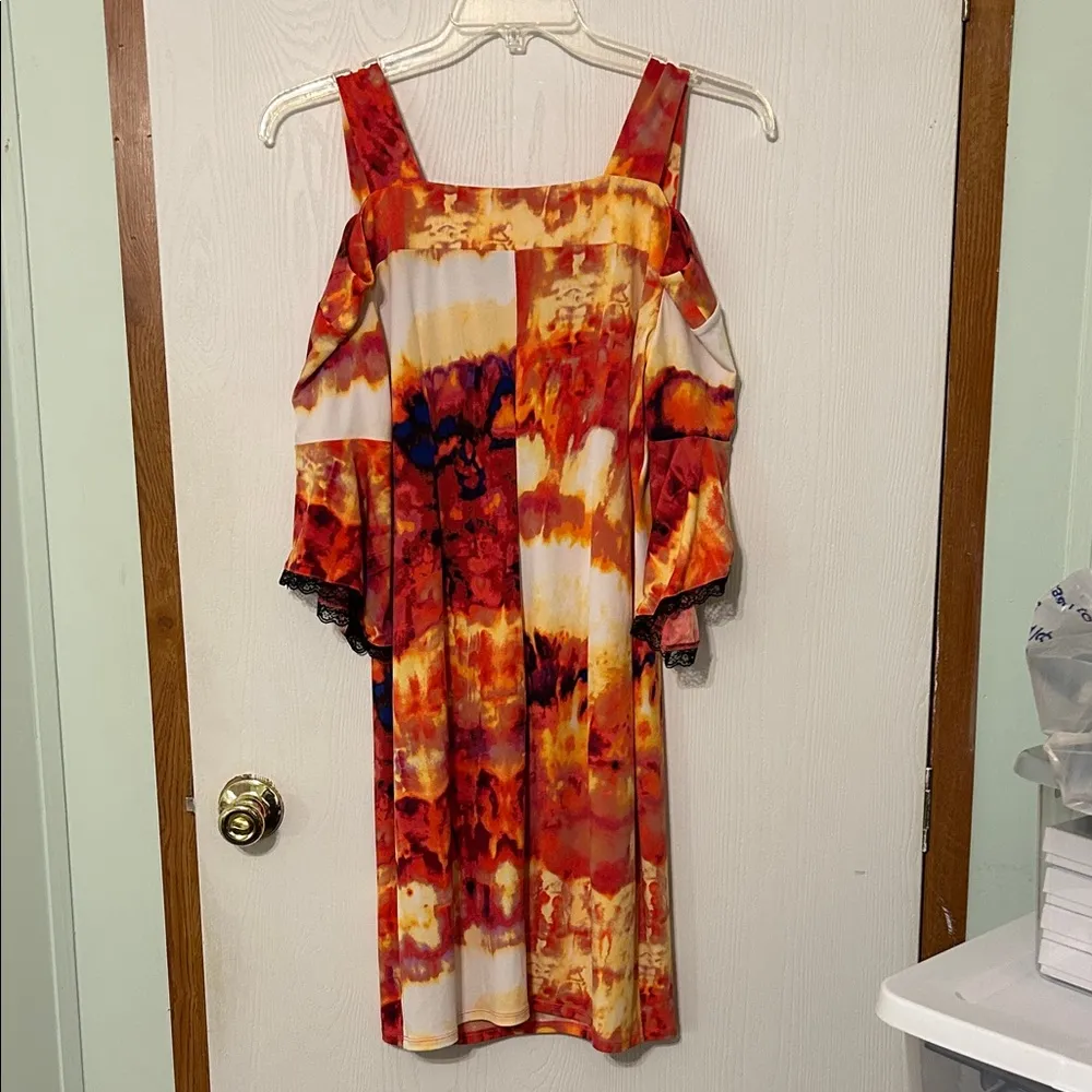 BOLD elements Cold Shoulder Dress in Red and Orange Size Medium - Image 2