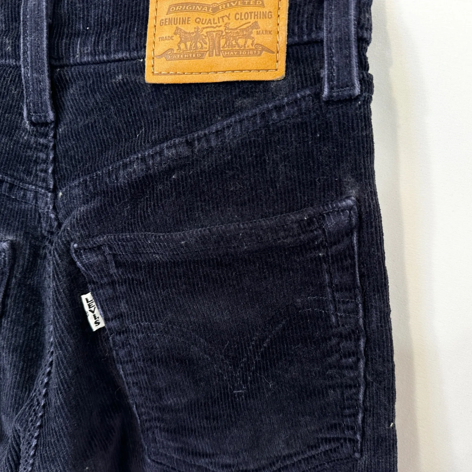 Levis Size 24 Waist Corduroy Jeans Ribcage Wide Leg High Rise Flare Navy 584 - Image 13