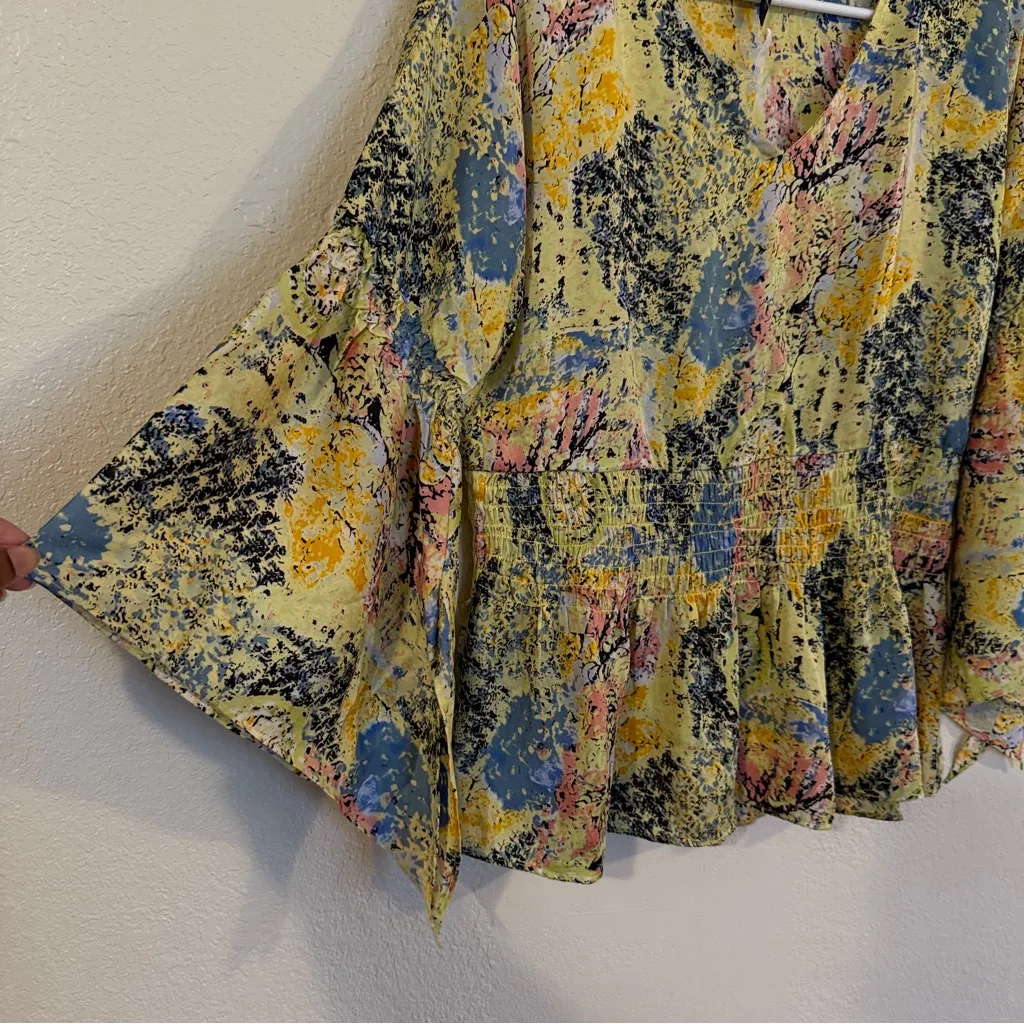 Essentials by Milano Multicolor Abstract Print Blouse Women’s Small Yellow - Image 3