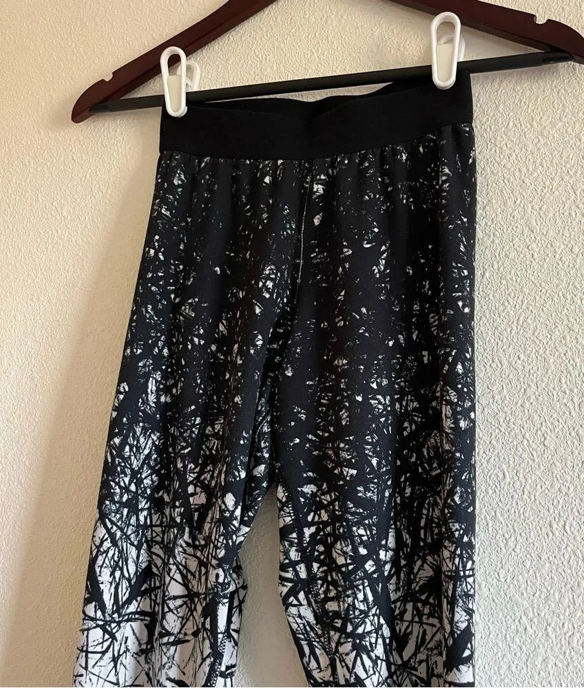 Reebok Women's Cardio Spike Training Black and White Speckle Leggings Size XS - Image 5